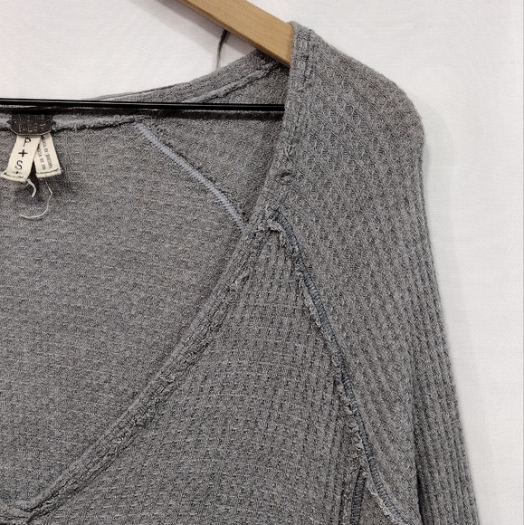 Free People Laguna Thermal Top Women's S Gray Boho Lagenlook Retro Casual Comfy - Picture 4 of 11